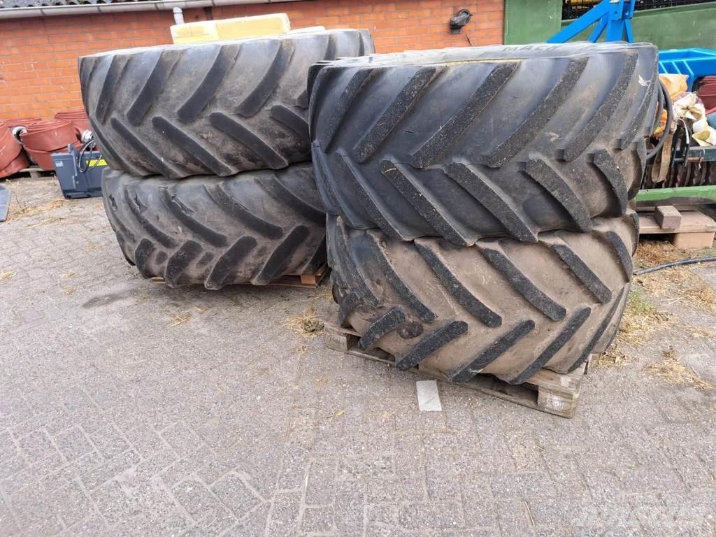 John Deere 7930 Traktoren