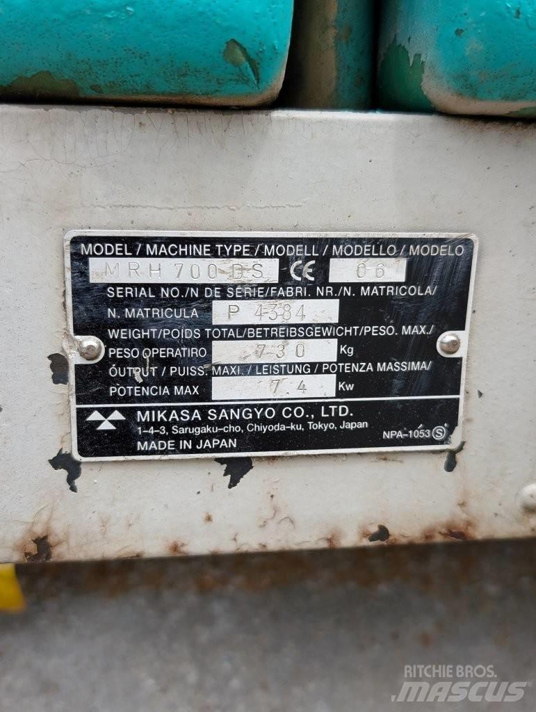Mikasa MRH 700 DS Erdbauwalzen
