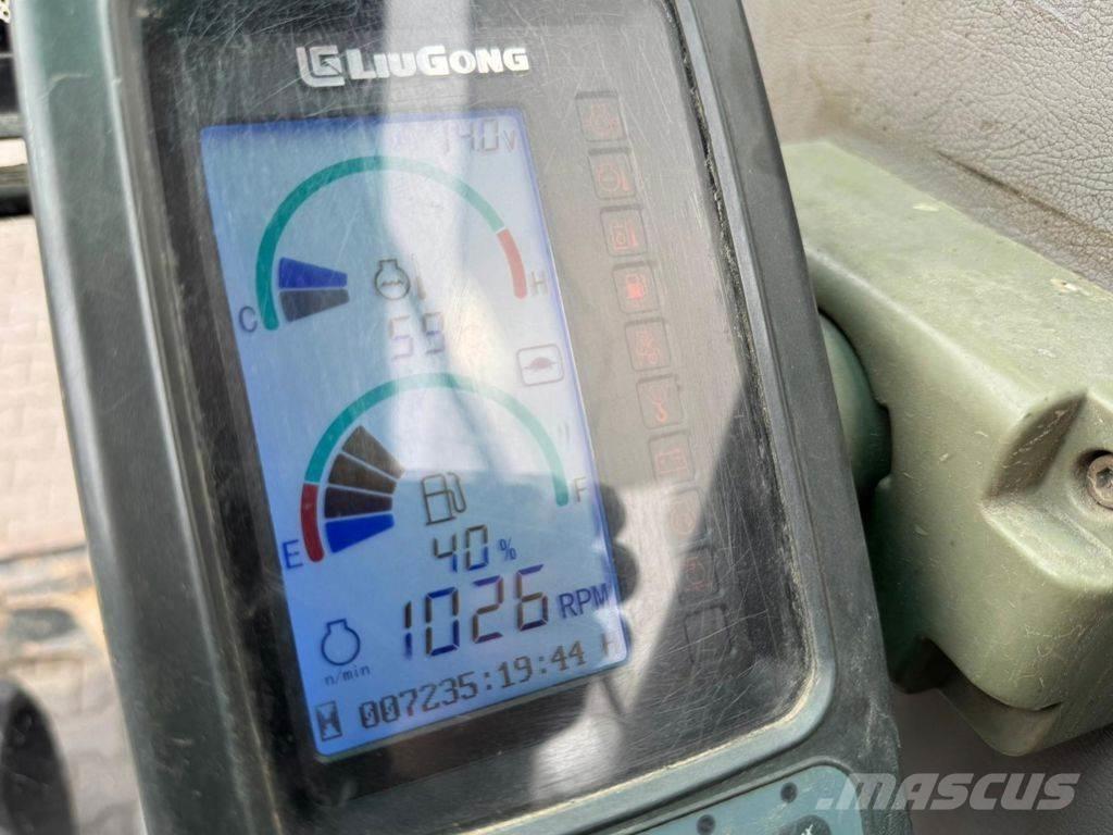 LiuGong CLG906C Raupenbagger
