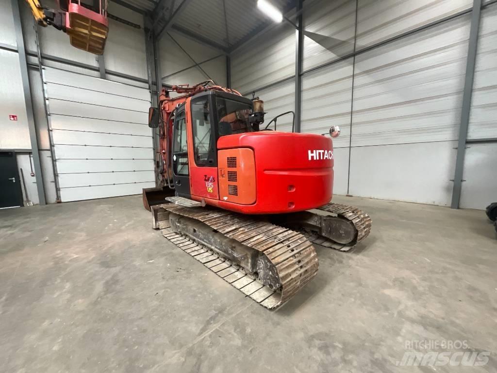Hitachi ZX 135 US Raupenbagger