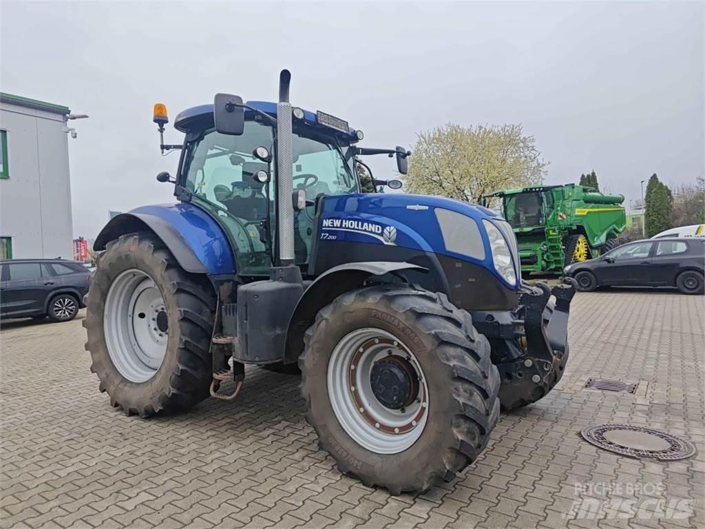 New Holland T7.200 Traktoren