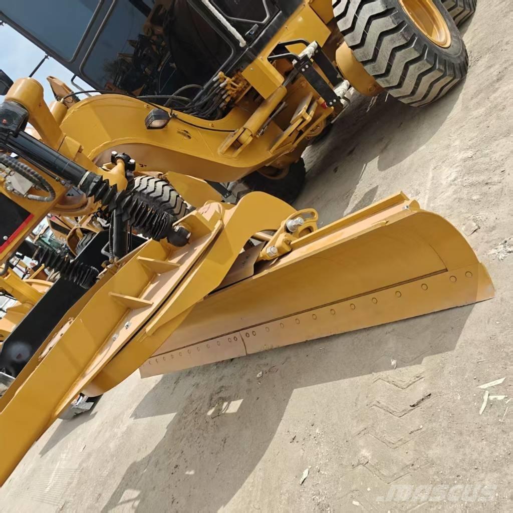 CAT 140 H Raupenbagger