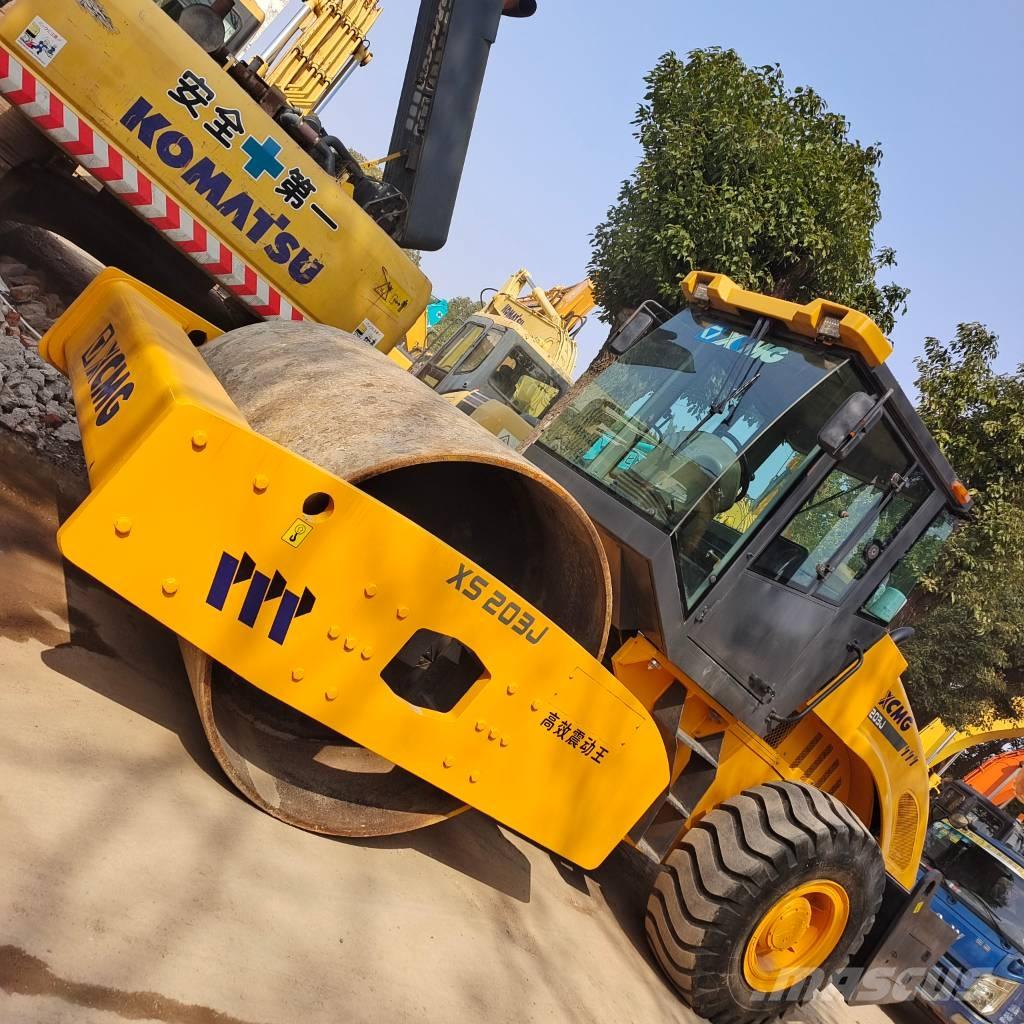 XCMG XS 202 J Walzenzüge