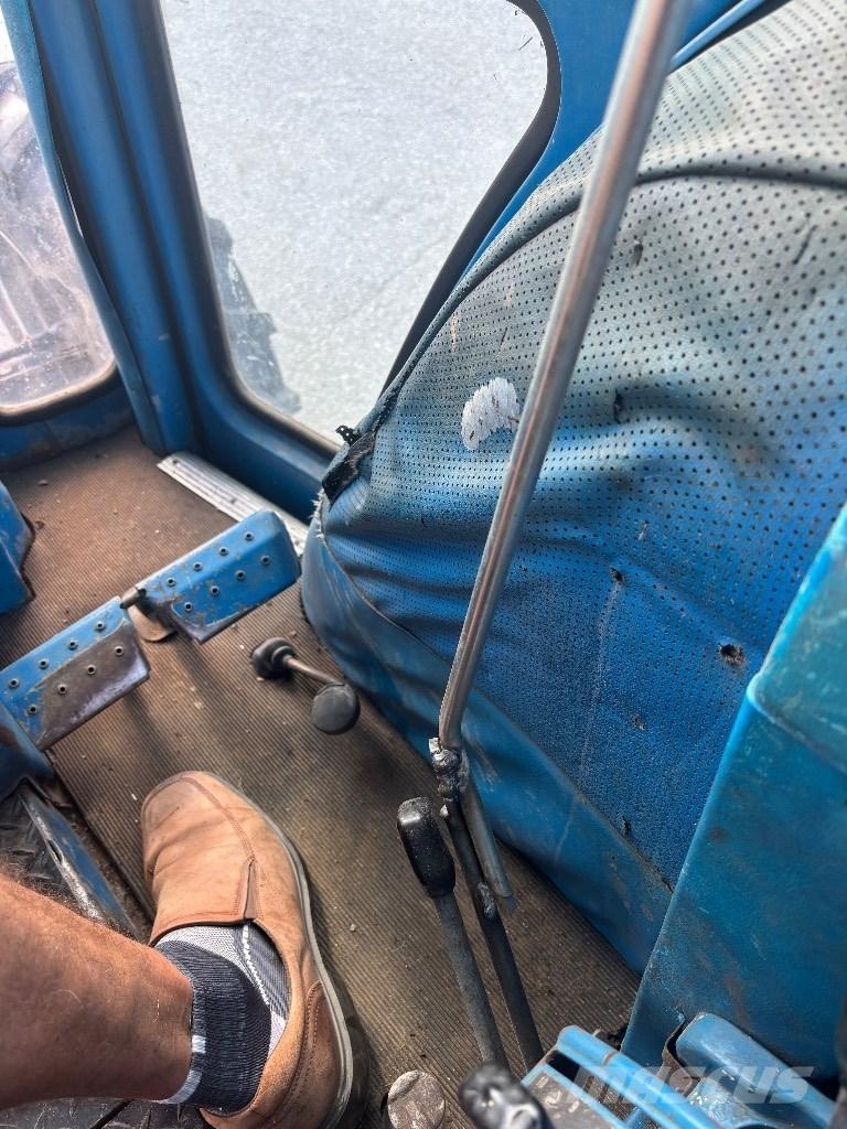 Ford 5610. MYYTY Traktoren