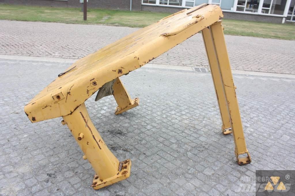 CAT D8N O-rops cab Kabinen