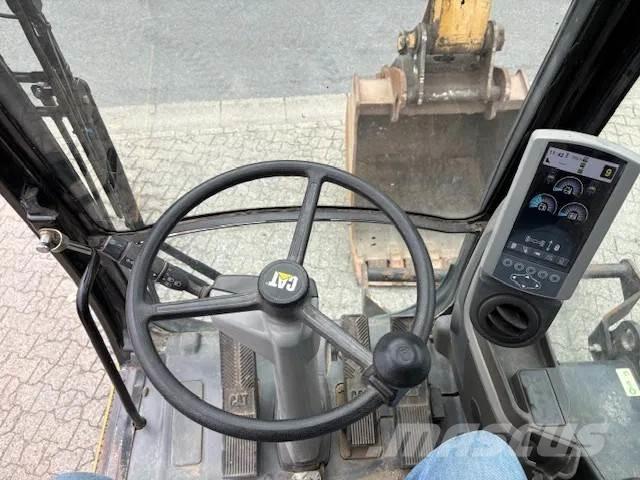 CAT 313D Mobilbagger