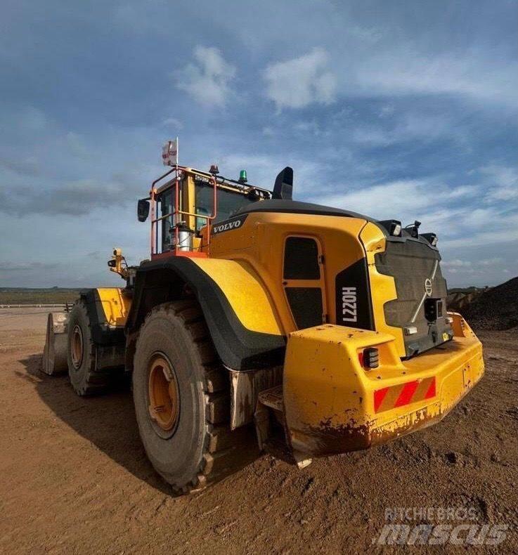 Volvo L 220 H Radlader