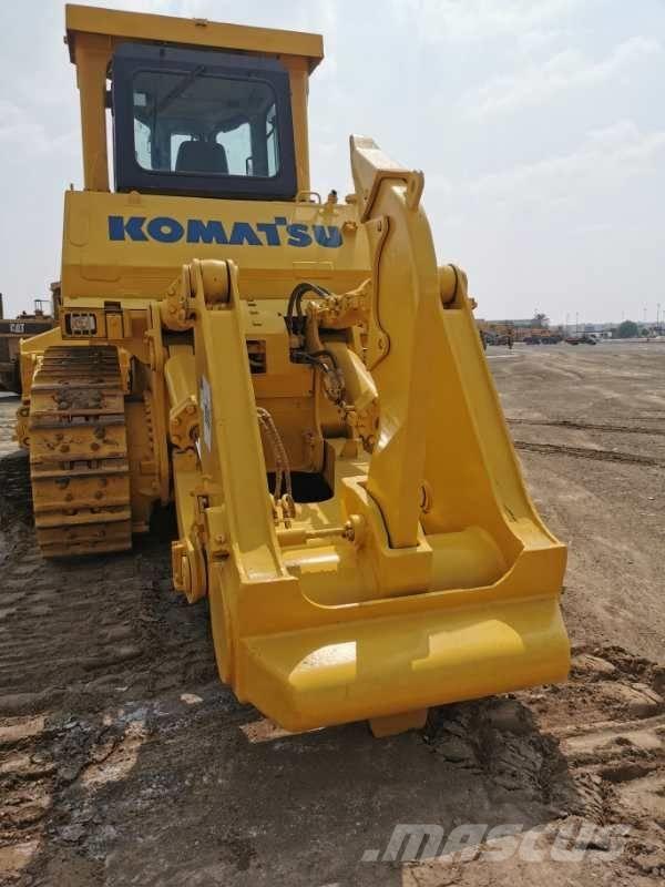 Komatsu D375a Bulldozer