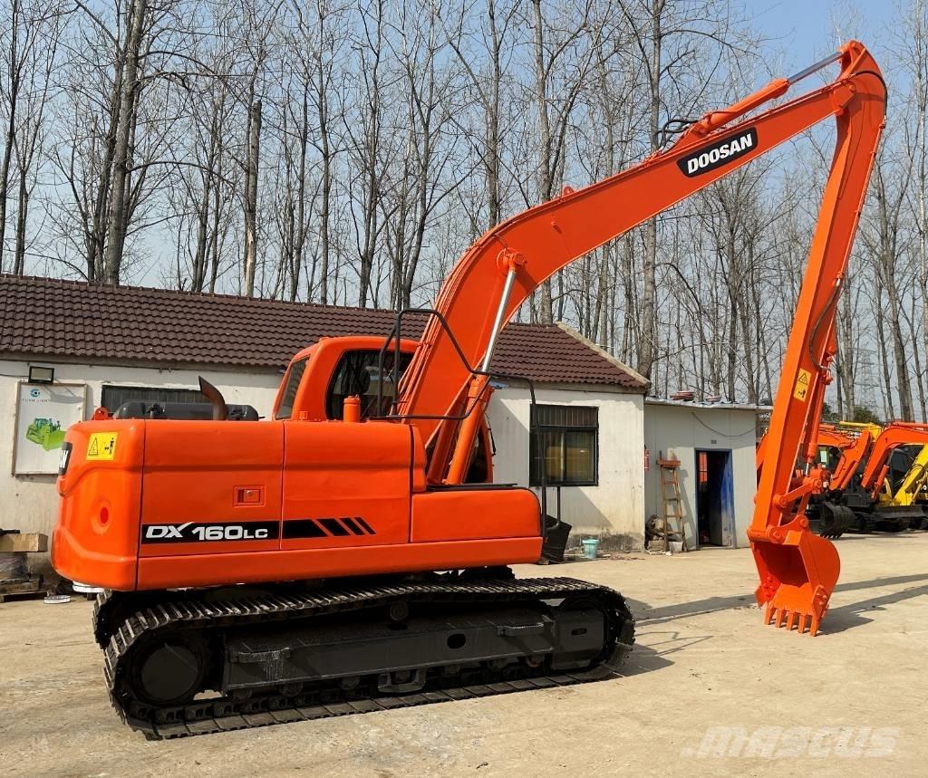 Doosan DX160LC Raupenbagger