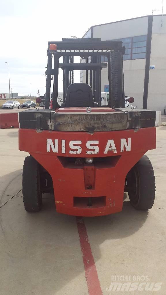 Nissan WF05H70U Dieselstapler