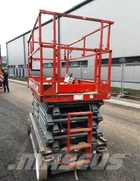 SkyJack SJ III 4740 Scheren-Arbeitsbühnen