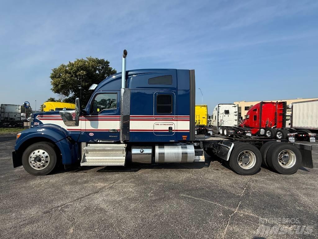Kenworth W 990 Sattelzugmaschinen