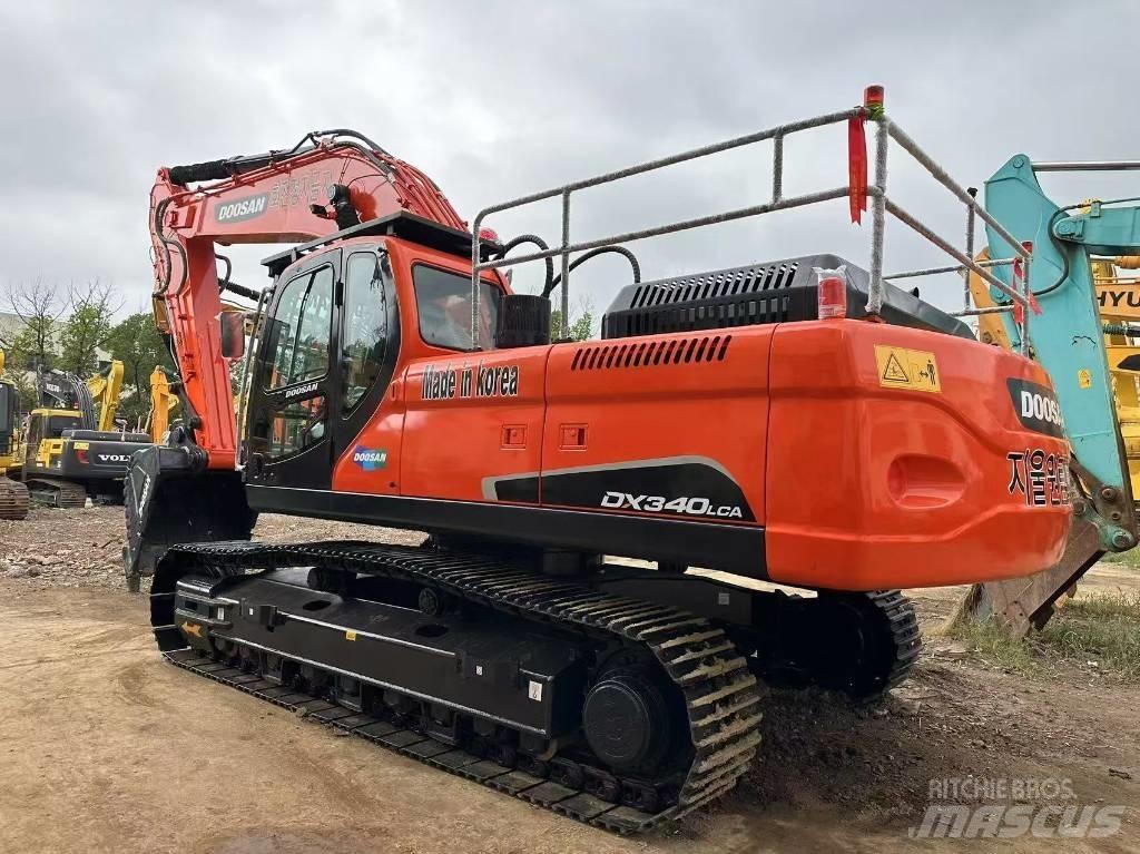 Doosan DX 340 LCA Raupenbagger