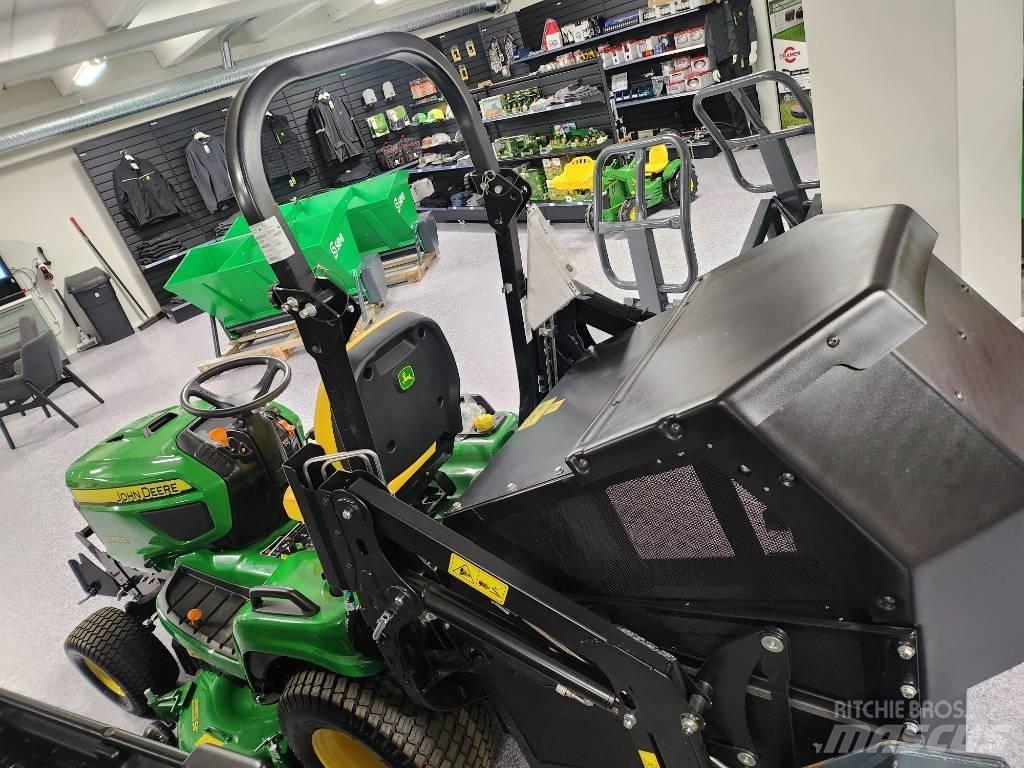 John Deere 950R Reitermäher