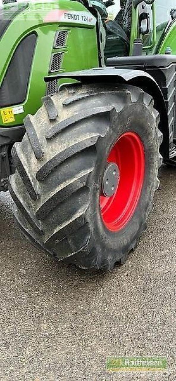 Fendt 724 vario Traktoren