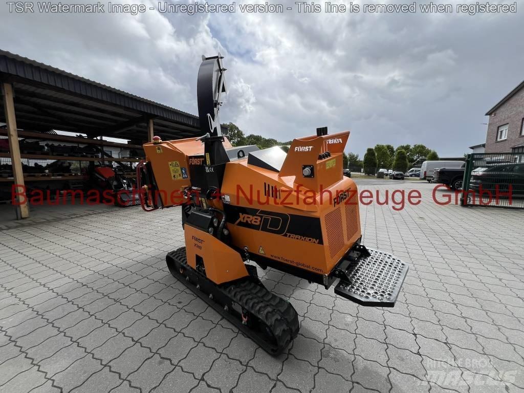  Först XR8D -Demo- Holzhäcksler