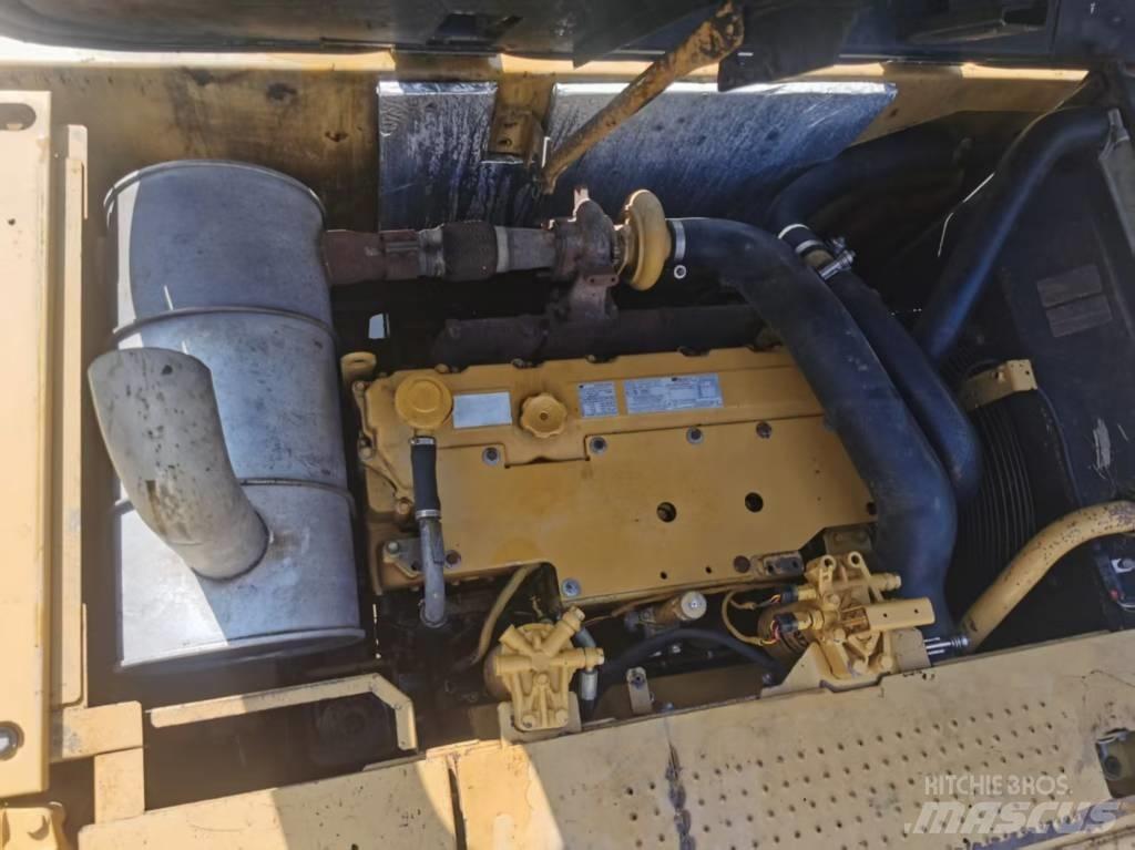 CAT 320 D2 Midibagger  7t - 12t