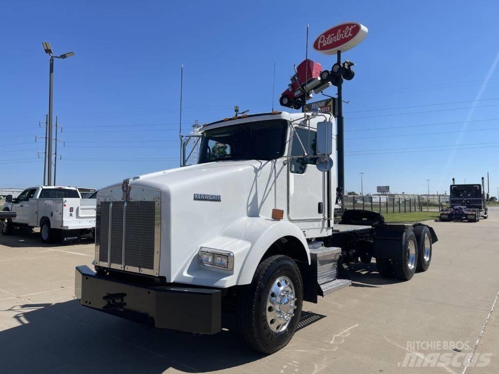 Kenworth T 800 Sattelzugmaschinen