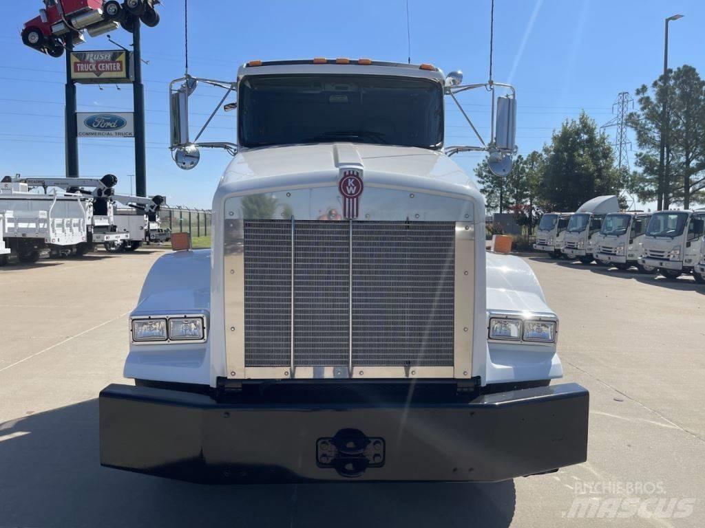 Kenworth T 800 Sattelzugmaschinen