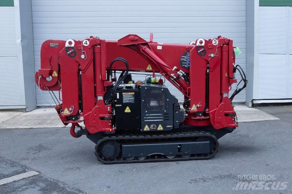 Unic URW-245 Minikrane
