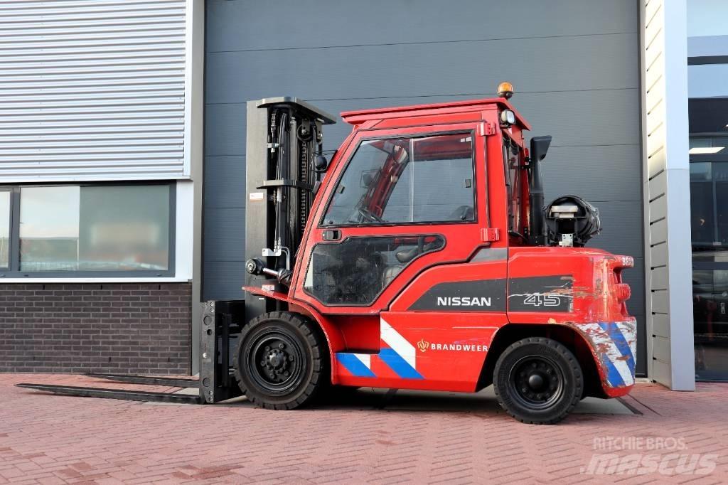 Nissan J1F4A45LY Gasstapler