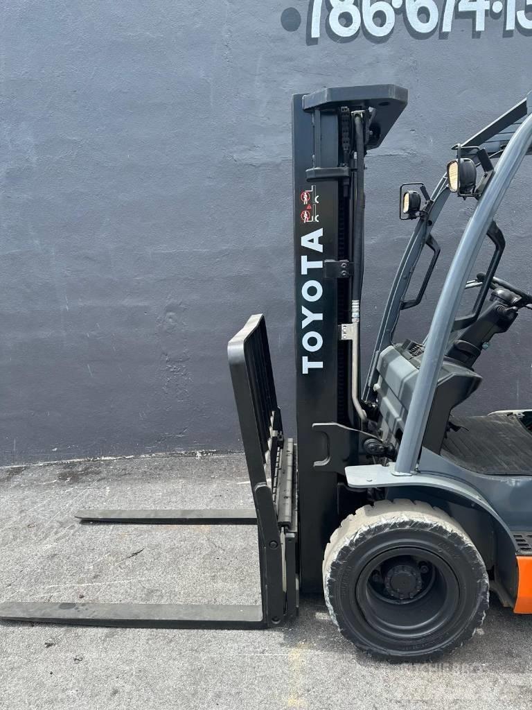 Toyota 8 FG U 25 Andere Gabelstapler