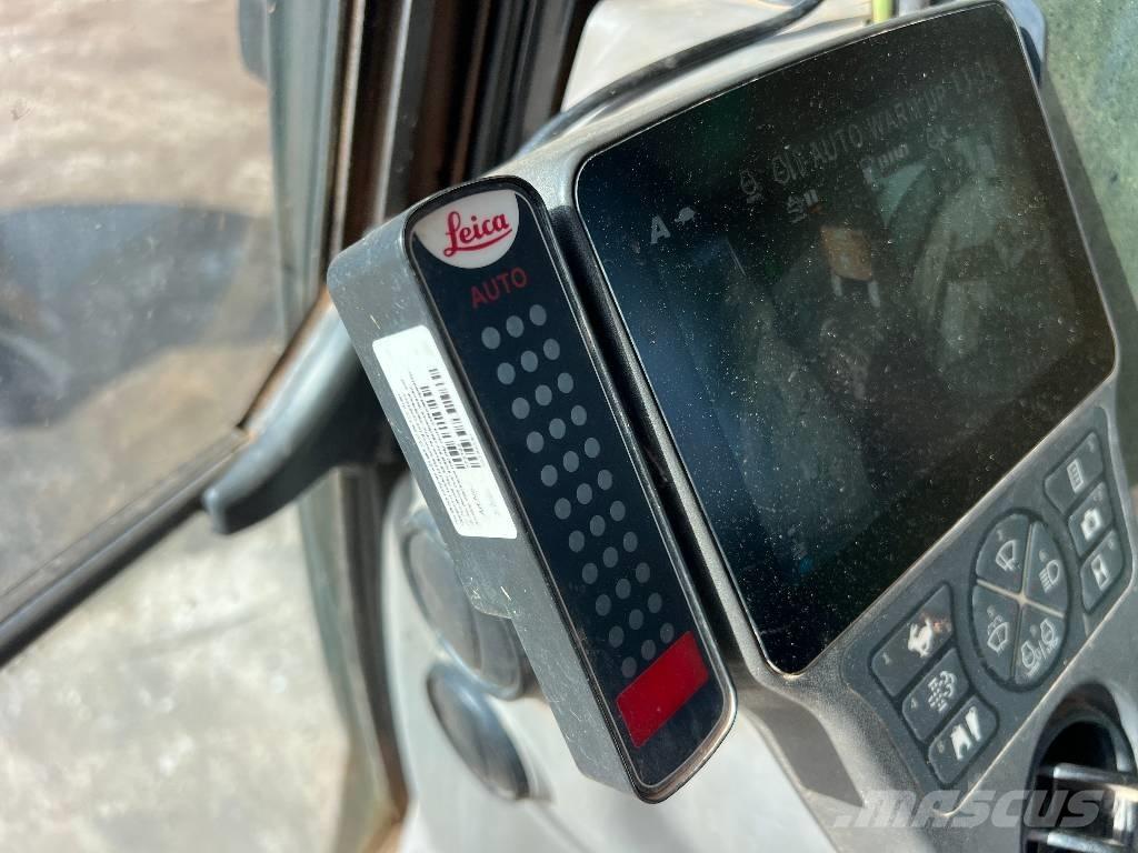 CASE CX 250 D Raupenbagger