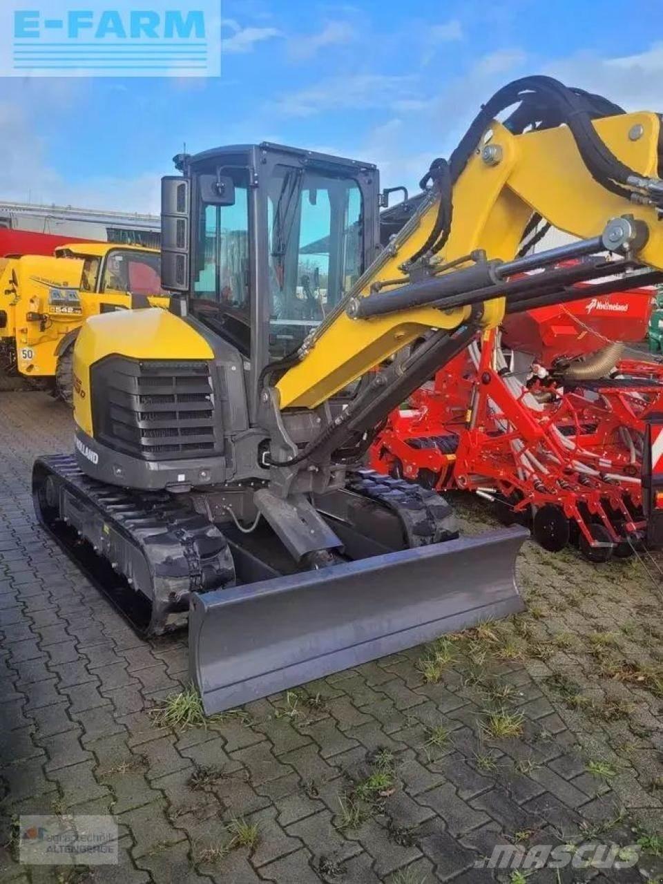 New Holland e55d Minibagger < 7t
