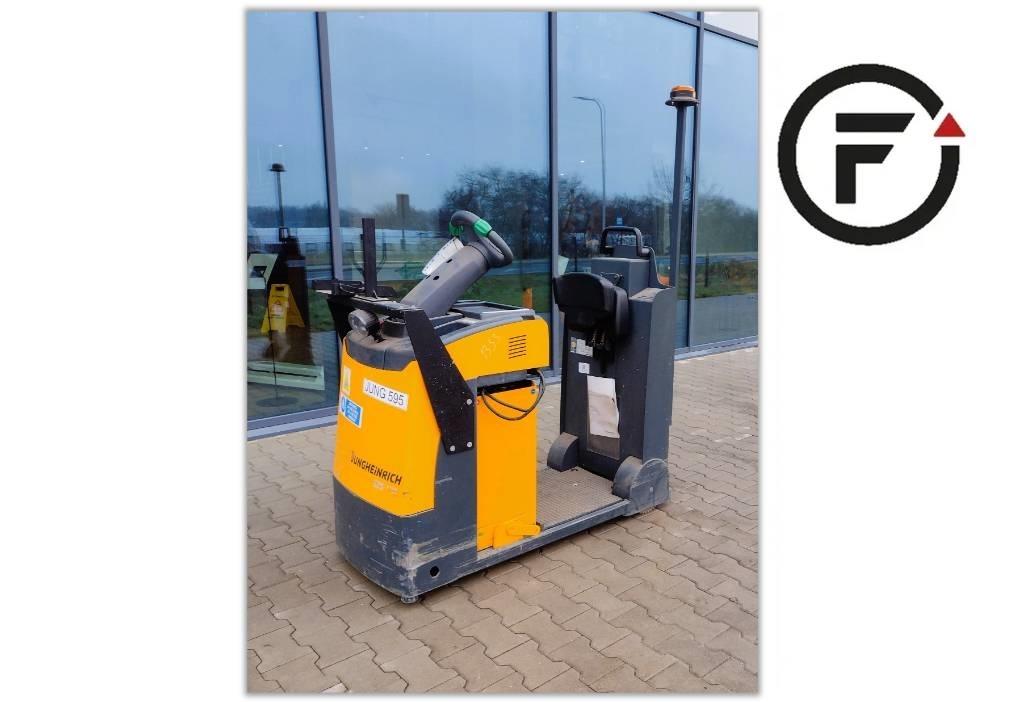Jungheinrich EZS 130 Schlepper