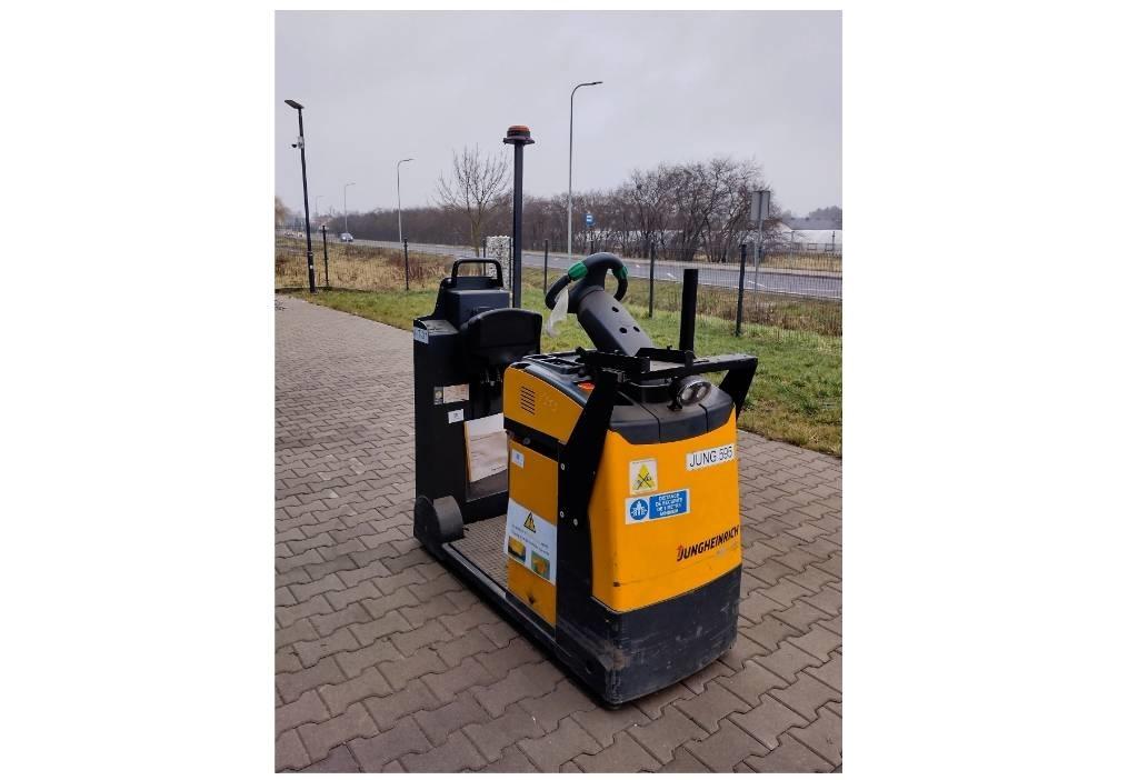 Jungheinrich EZS 130 Schlepper