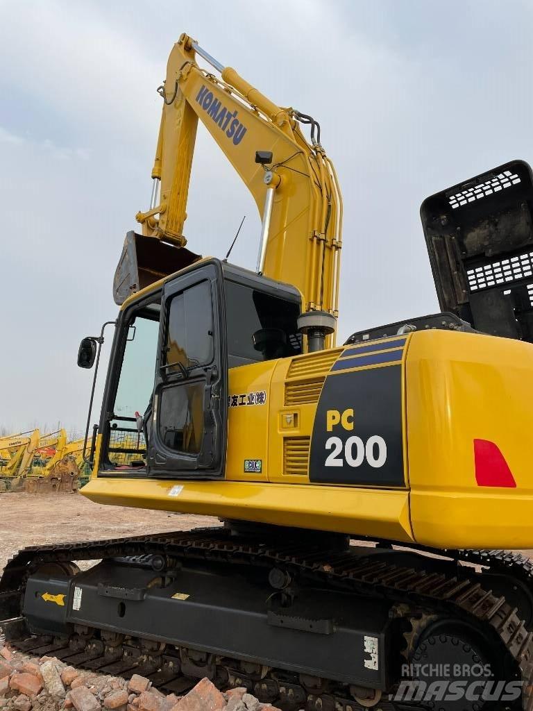 Komatsu 200-8 Raupenbagger