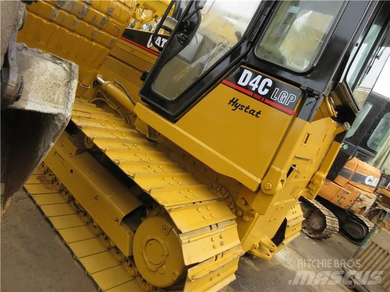 CAT D 4 C Bulldozer