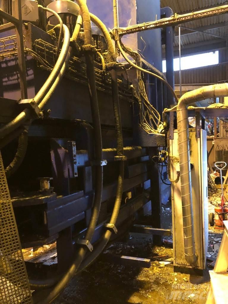 Iggesund Balers Ballenpressen