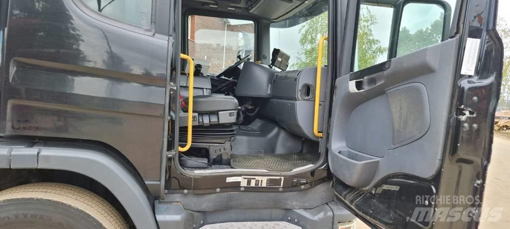 Scania P340 Gas Müllwagen