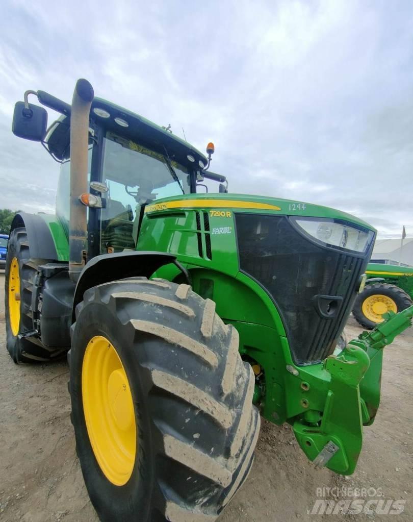 John Deere 7290 R Traktoren