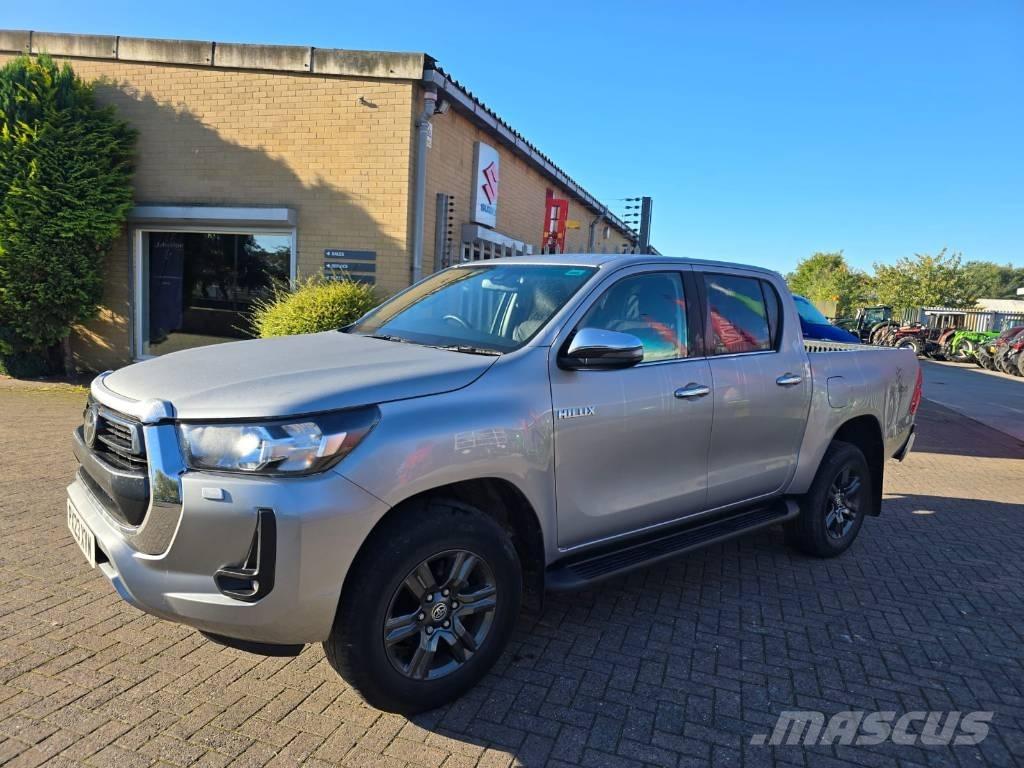 Toyota Hilux Pickup/Pritschenwagen