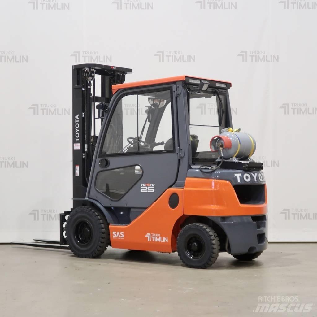 Toyota 02-8FGF25 Gasstapler