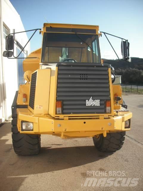 Volvo A 25 C   4x4 Dumper - Knickgelenk