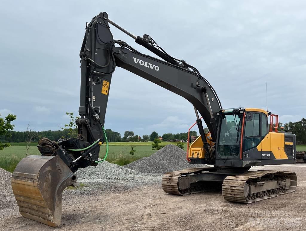 Volvo EC 220 E Raupenbagger