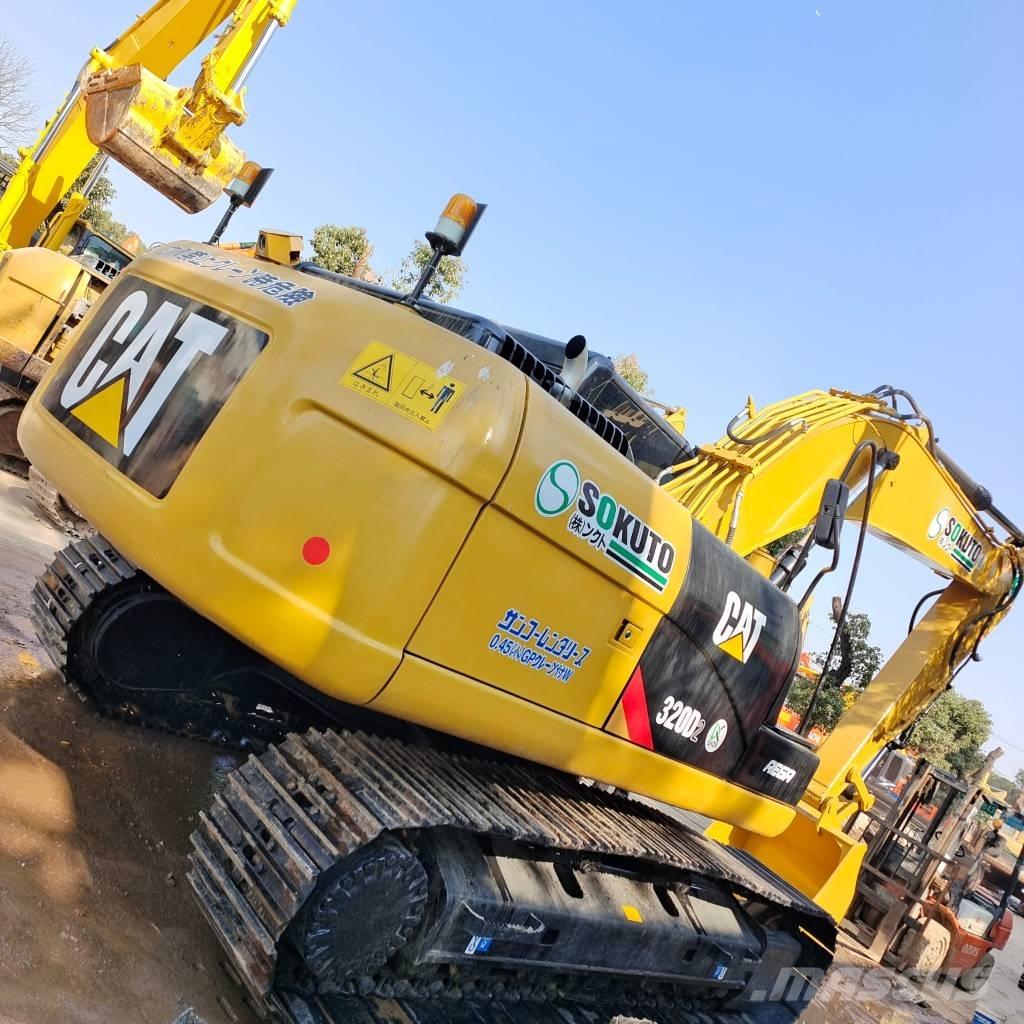 CAT 320 D2 Raupenbagger