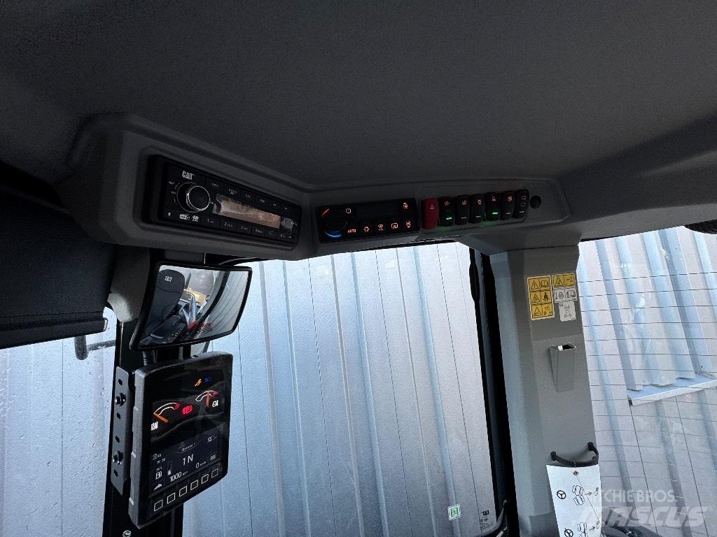 CAT 908 Radlader
