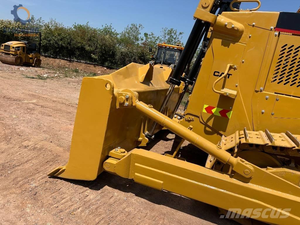 CAT D 8 R Bulldozer