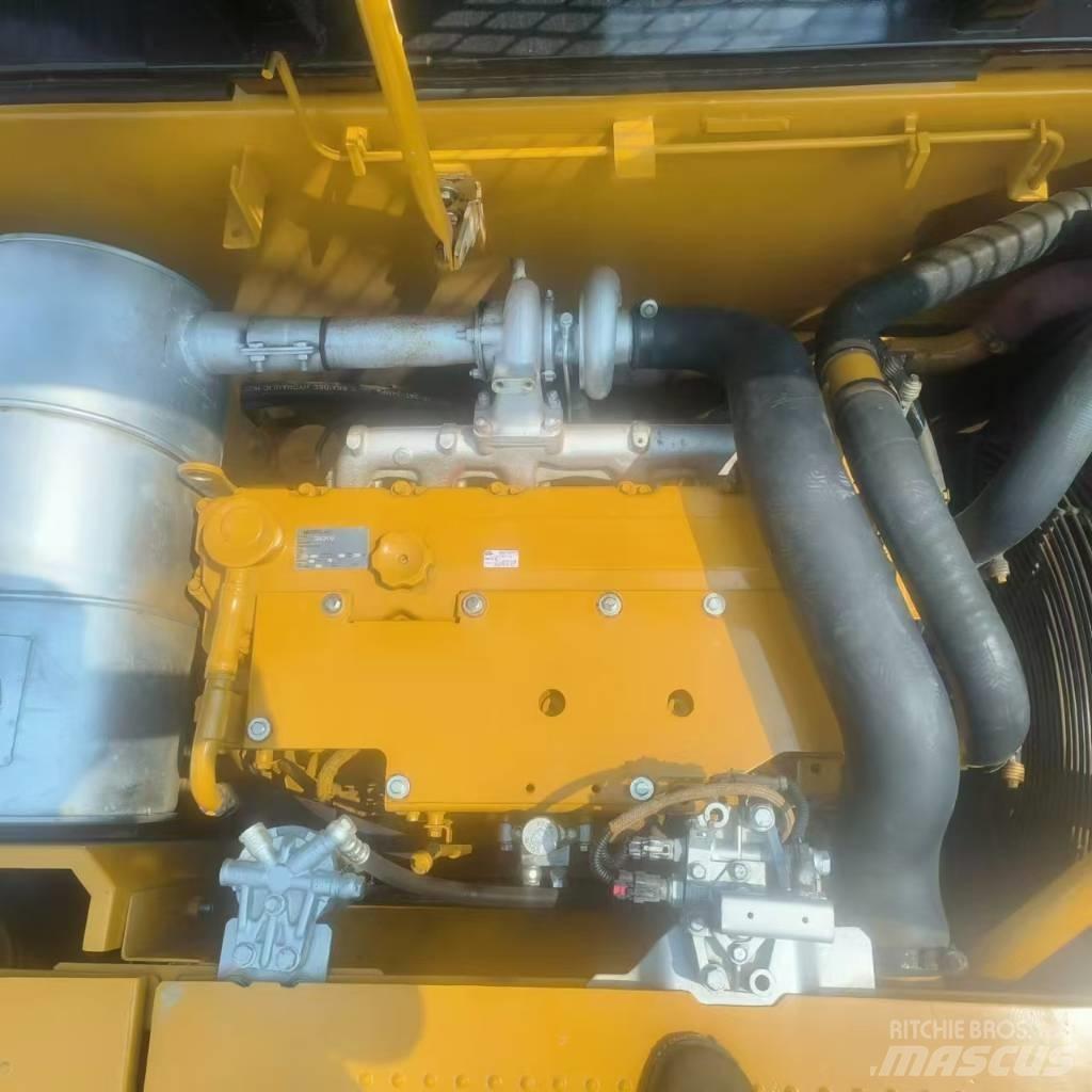 CAT 320D2 Raupenbagger