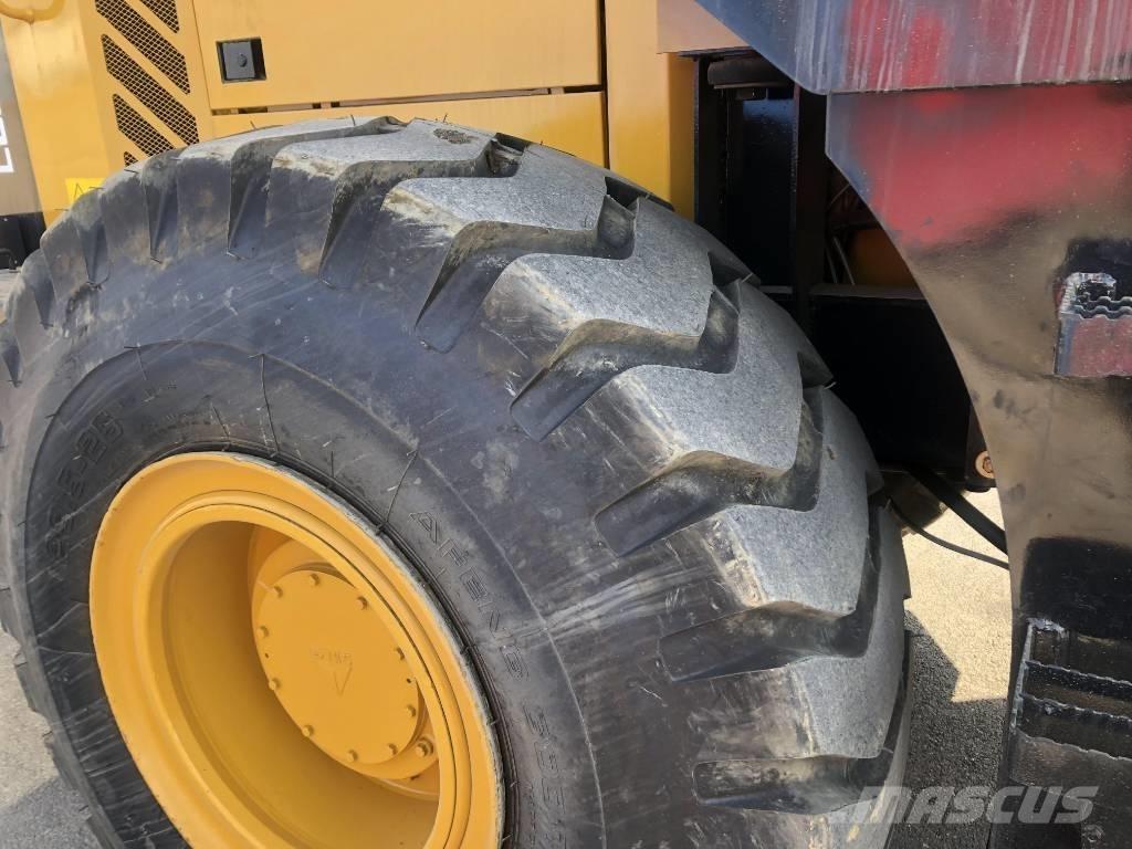 SDLG 956L Radlader