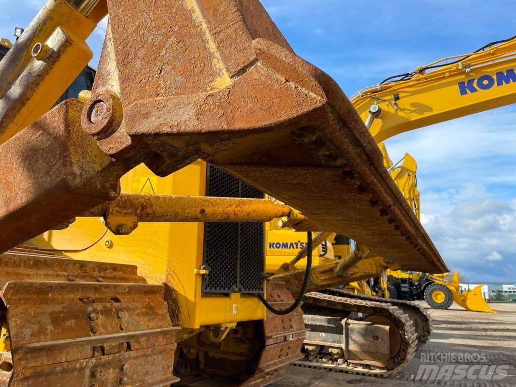 Komatsu D65PX-18E0 Bulldozer