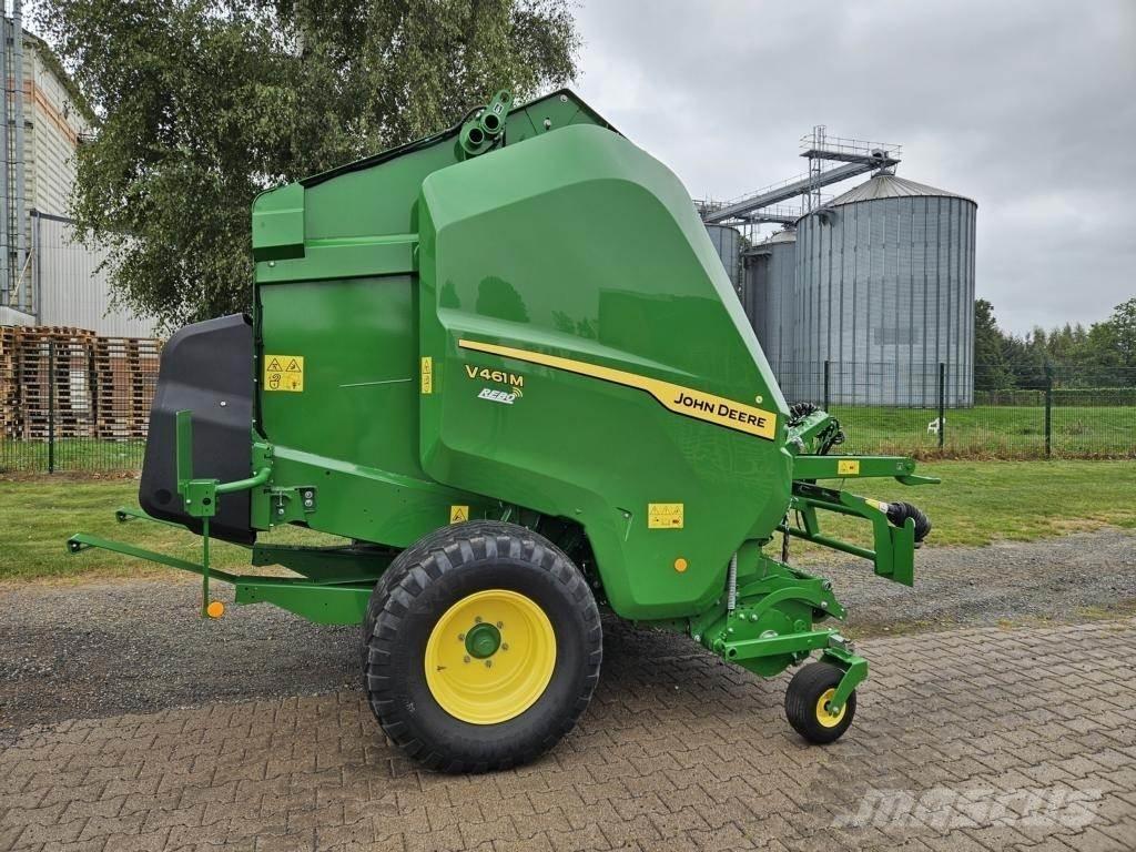 John Deere V461M Rundballenpressen