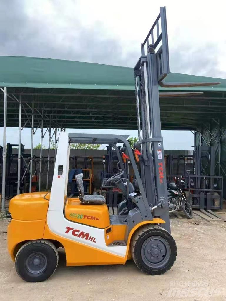 TCM FD30 Dieselstapler