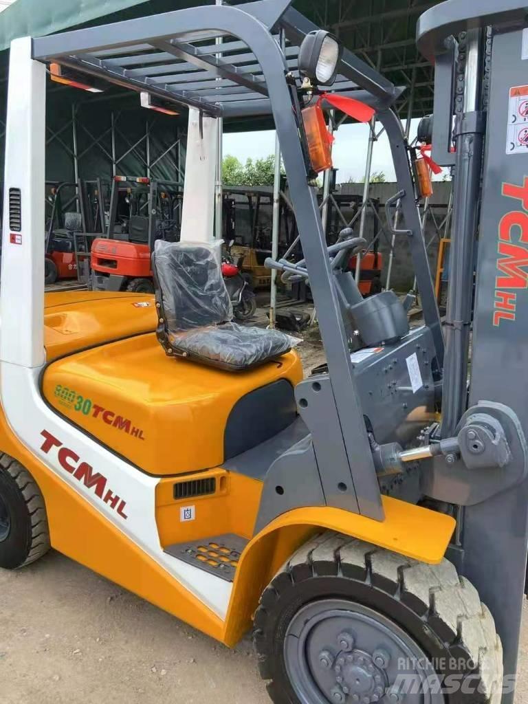 TCM FD30 Dieselstapler