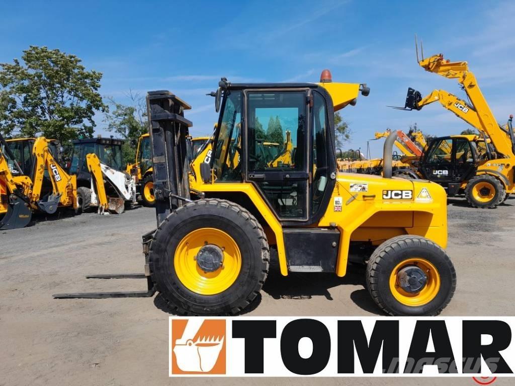 JCB 930-4 Geländestapler
