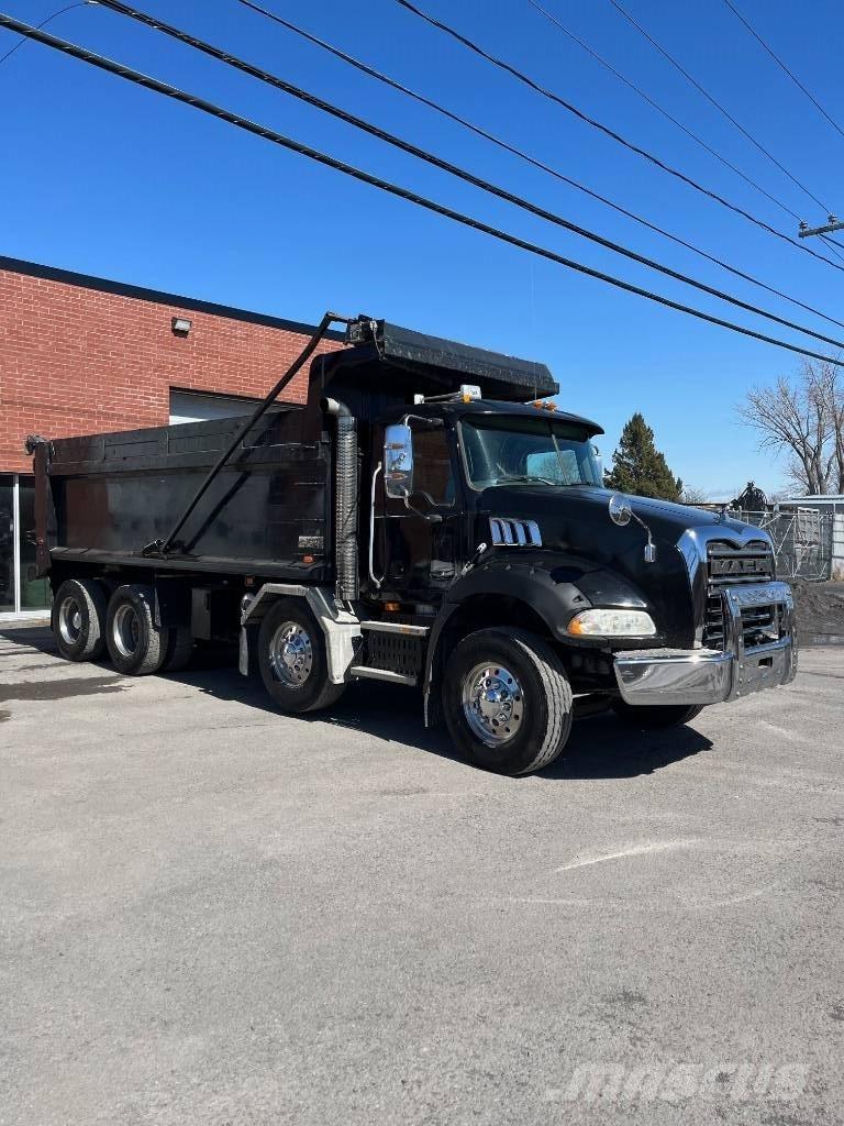 Mack GU813 Kipper